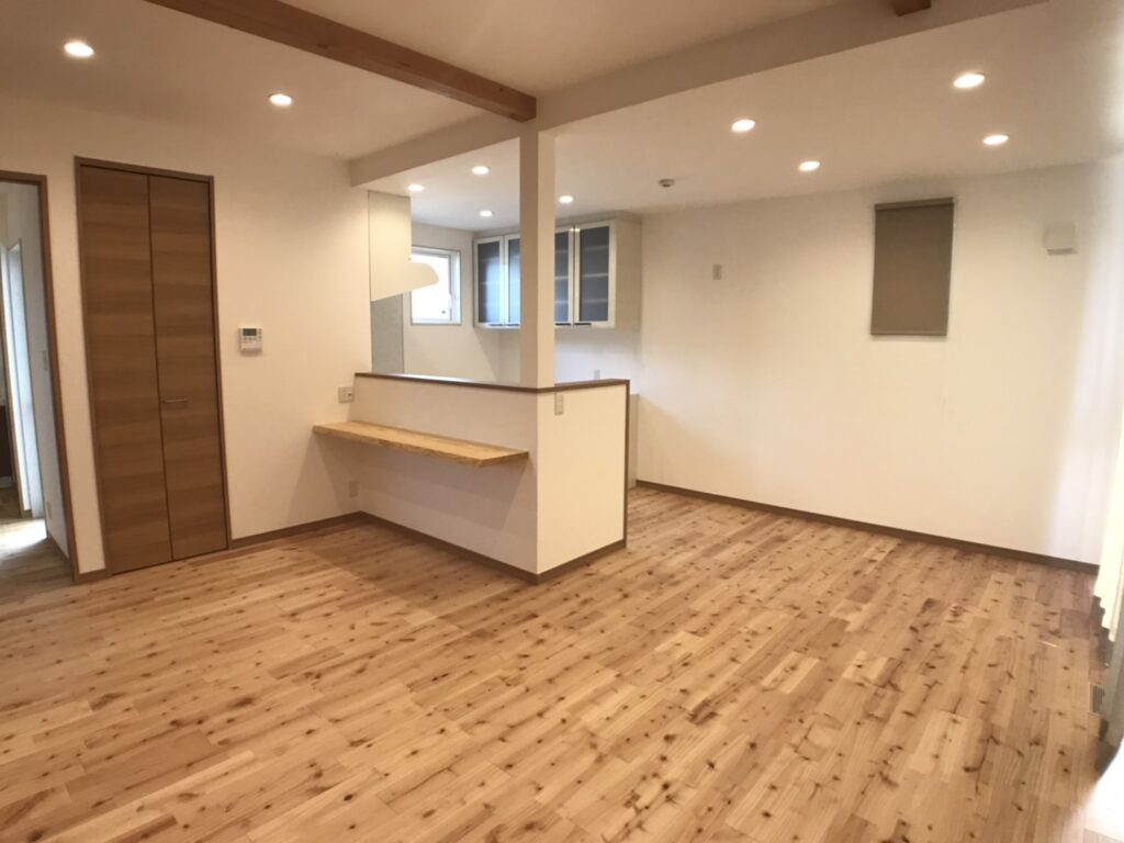 浅間温泉のトータルエステート新築建売住宅(リビング)