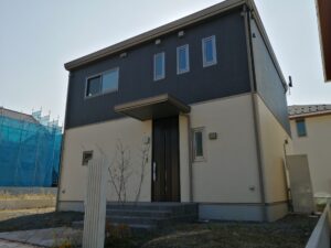 賃貸か持ち家か、改めて考えてみました。