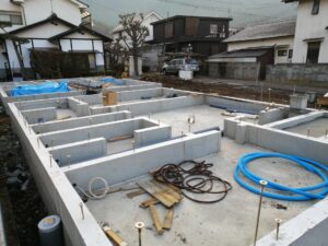 住民票っていつ移せばよいのでしょう。