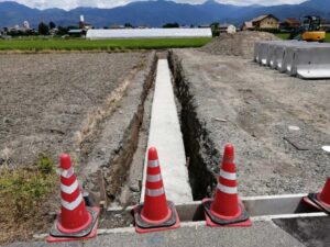 隣地境界の問題は根深いのです。