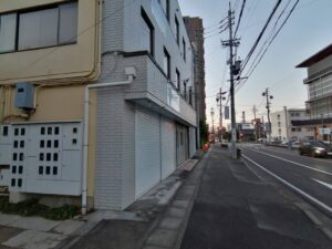 高級食パン専門店が閉店していました