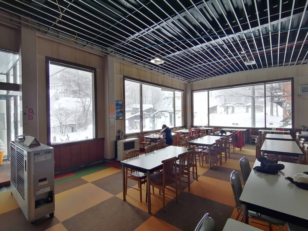 乗鞍高原スキー場の食堂