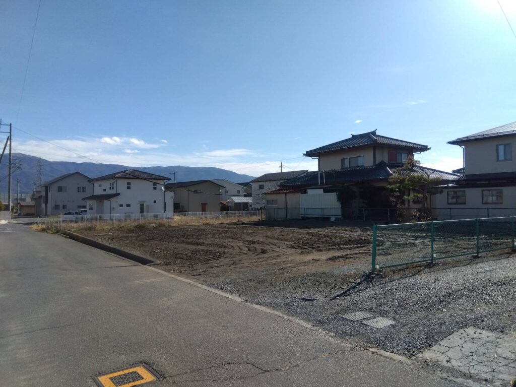 松本市笹賀建築条件なし売り土地