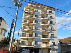 松本市浅間温泉3丁目3-11 パビヨン72 / 1億2800万円【一棟収益マンション】